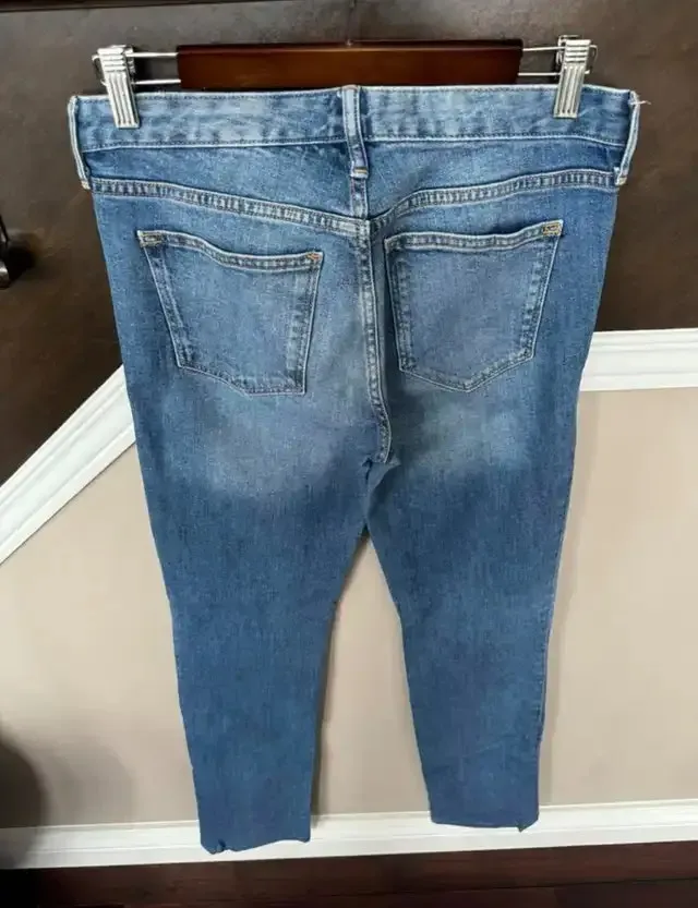 Gap Jeans image indicator(2)