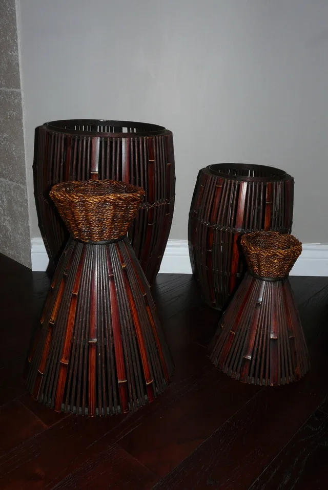 Hand-Made Decorative Pieces image indicator(2)