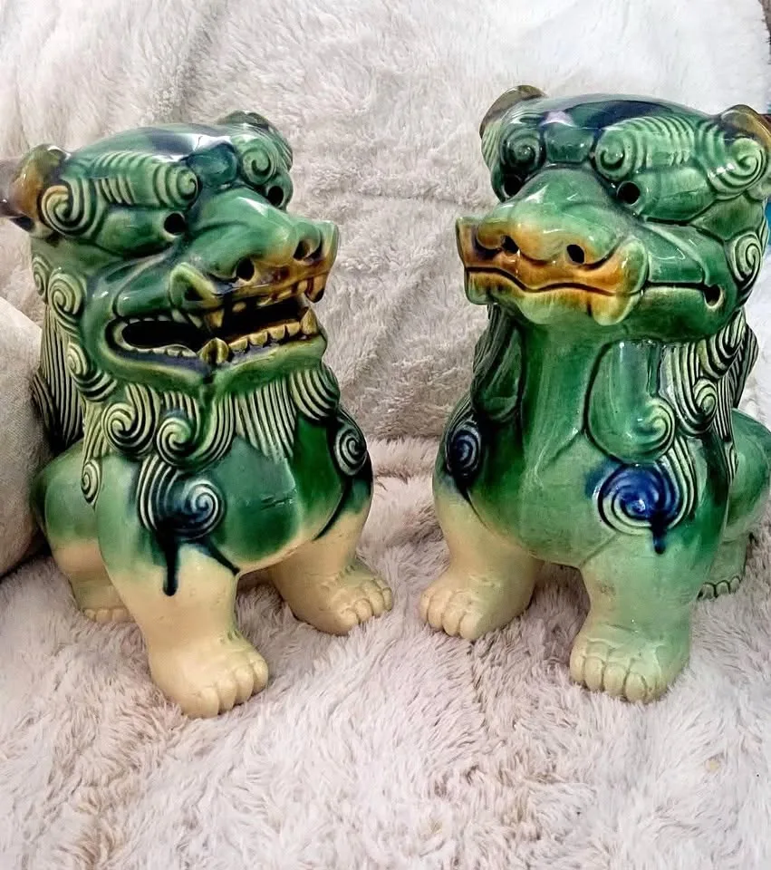 Vintage antique Chinese Asian ceramic Fu Foo Good Luck green dog