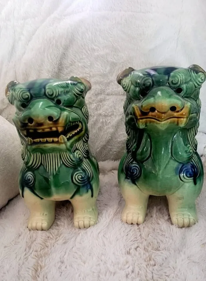 Vintage antique Chinese Asian ceramic Fu Foo Good Luck green dog image indicator(2)