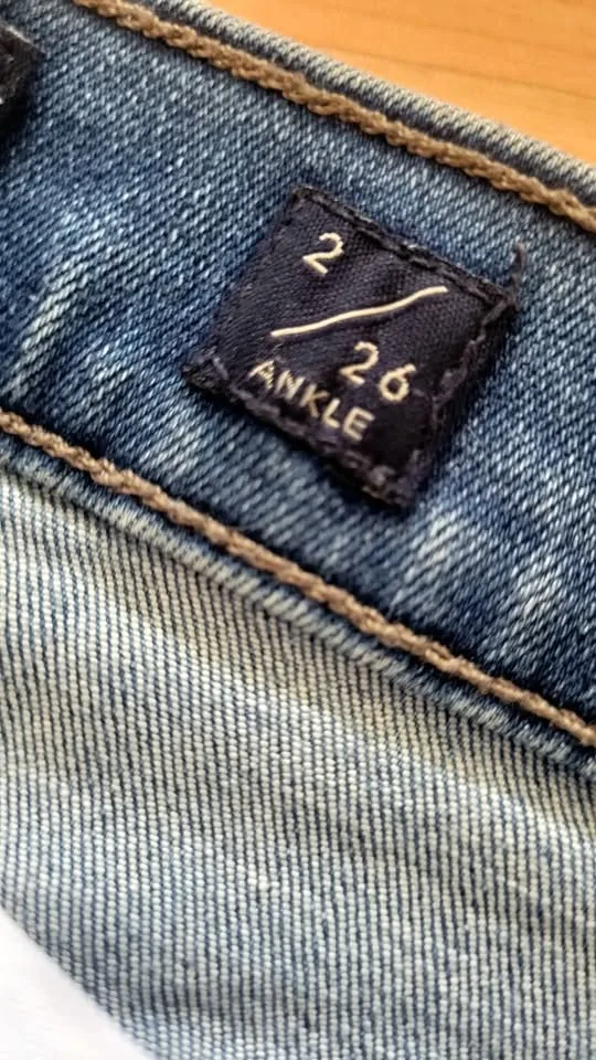 Lucky Brand Jeans image indicator(3)