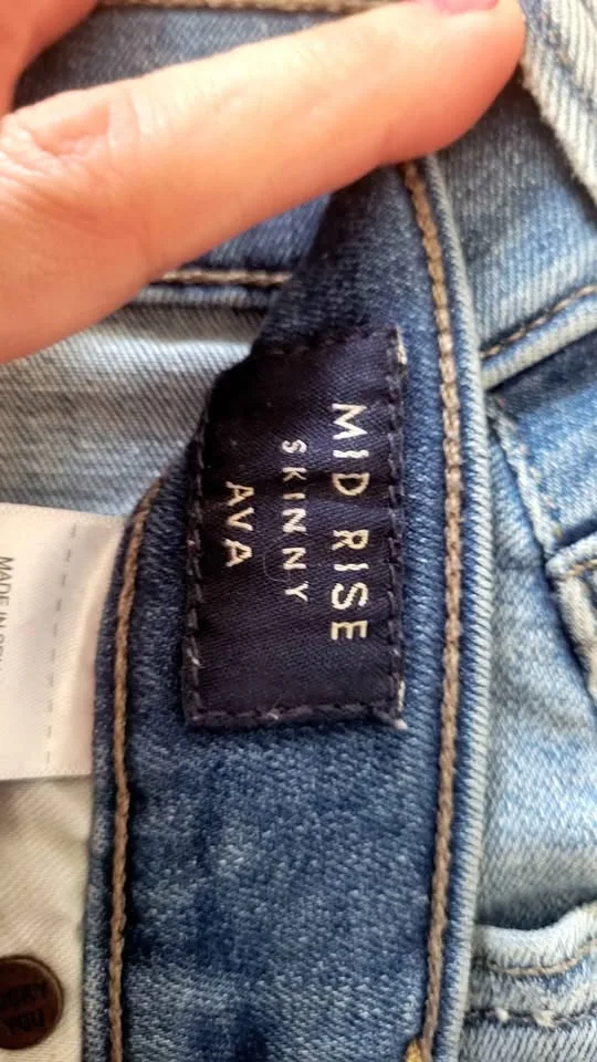 Lucky Brand Jeans image indicator(4)