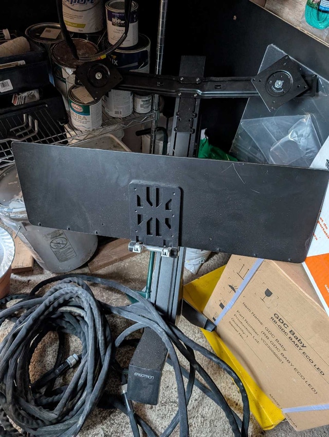 Standing desk manual two monitor