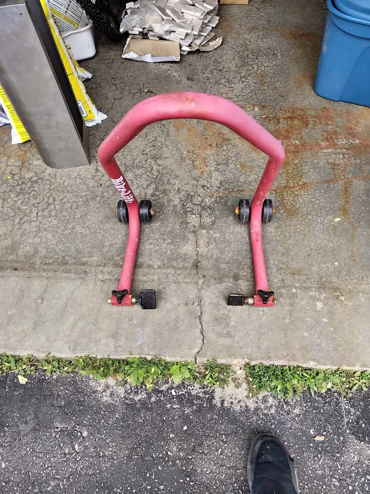 Motorcycle lift, Bike lift, Motorcycle stand, Bike stand.