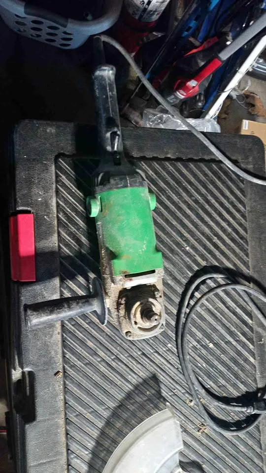 Hitachi | G13SC2 5" 11-Amp Angle Grinder