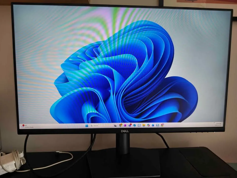 27 inch Dell monitor Dell S2721HSX image indicator(4)