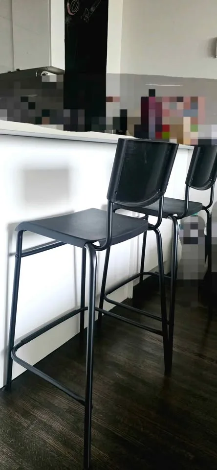 2 Barstools image indicator(3)