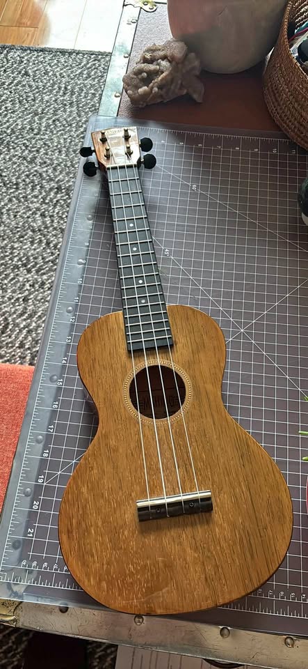 Mahalo Ukulele