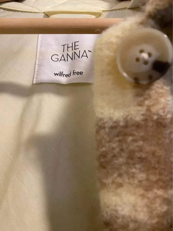 Aritzia The Ganna shacket image indicator(5)