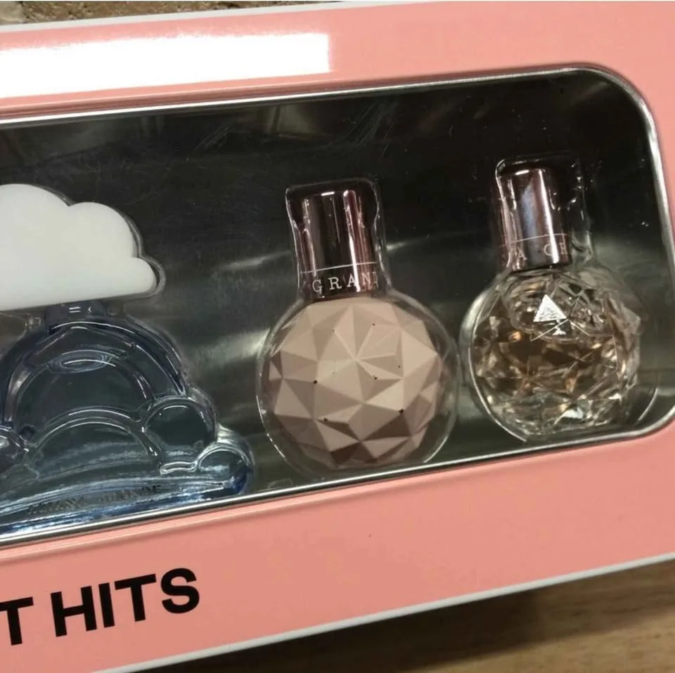 New Ariana Grande Greatest Hits Mini Coffret Set image indicator(2)