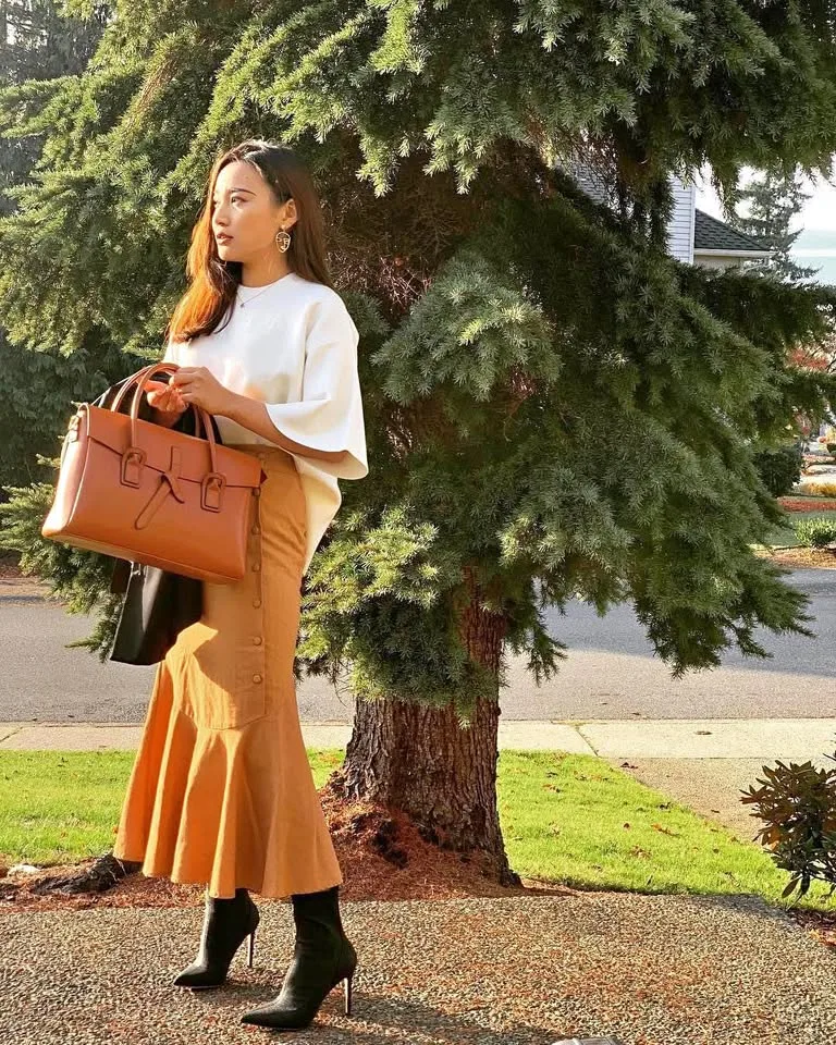 New Unitude BRIEFCASE bag laptop bag- BROWN