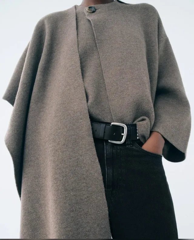 Cape Sweater! Size S thumbnail