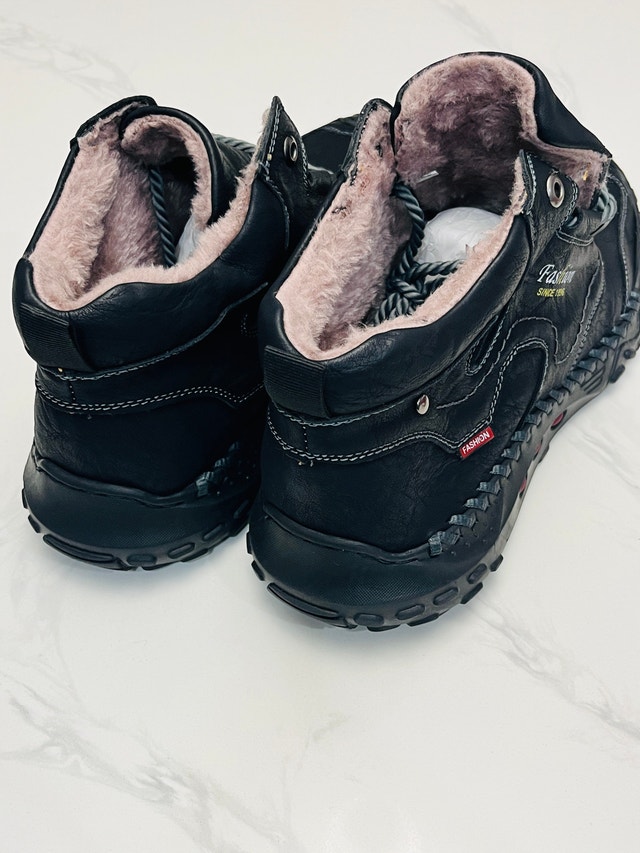 Stylish Casual Boots! Size 11 - photo 5