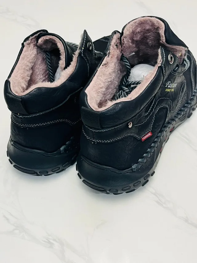 Stylish Casual Boots! Size 11 image indicator(5)