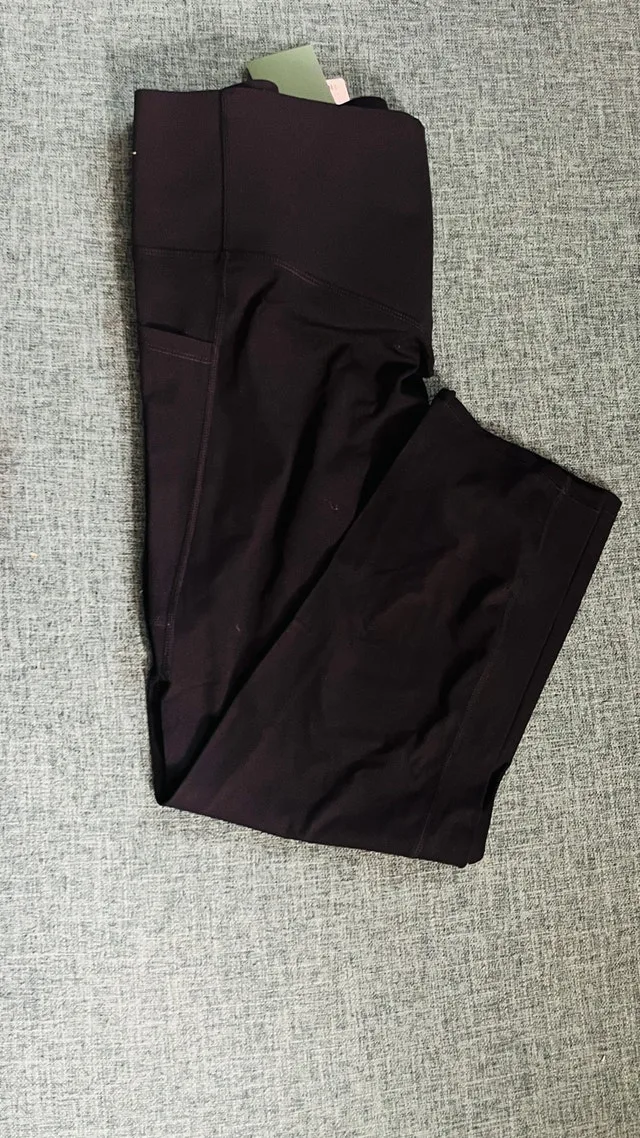 Halara Leggings-Size XL image indicator(5)