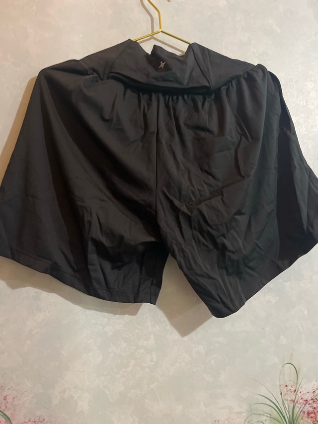 Black Halara Shorts-Size L - photo 3