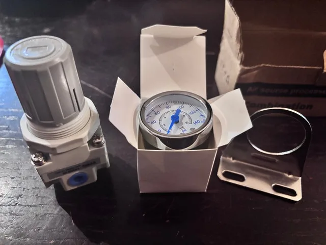 AR2000-02 Air Pressure Regulator image indicator(4)