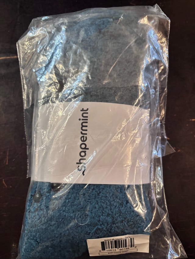 Shapermint - Fuzzy Socks Size S - photo 4