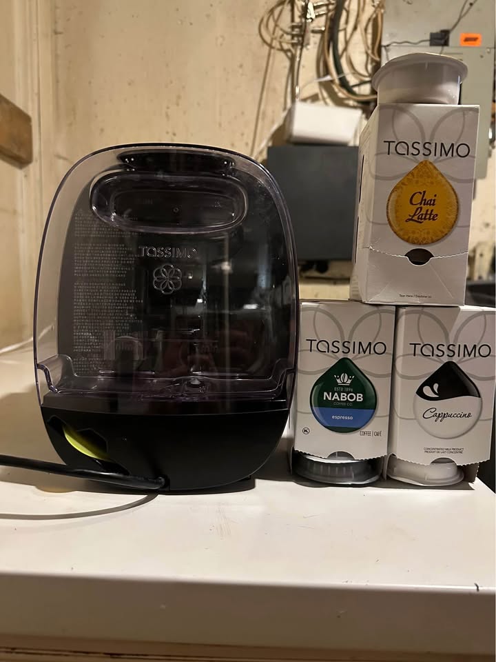 Tassimo Coffee Machine with Extra Pods - photo 2