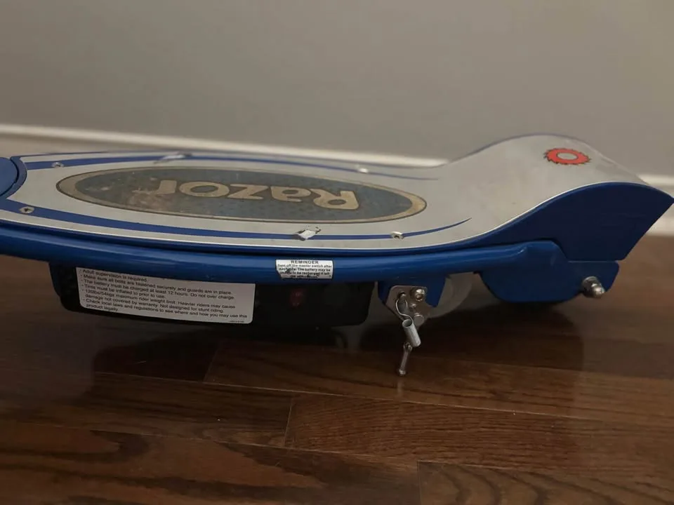 Razor Power Core E175 Electric Scooter image indicator(6)