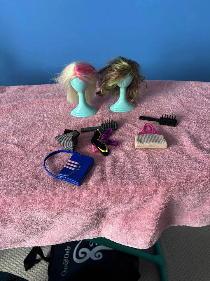 LIV Dolls 2009-2012 image indicator(4)