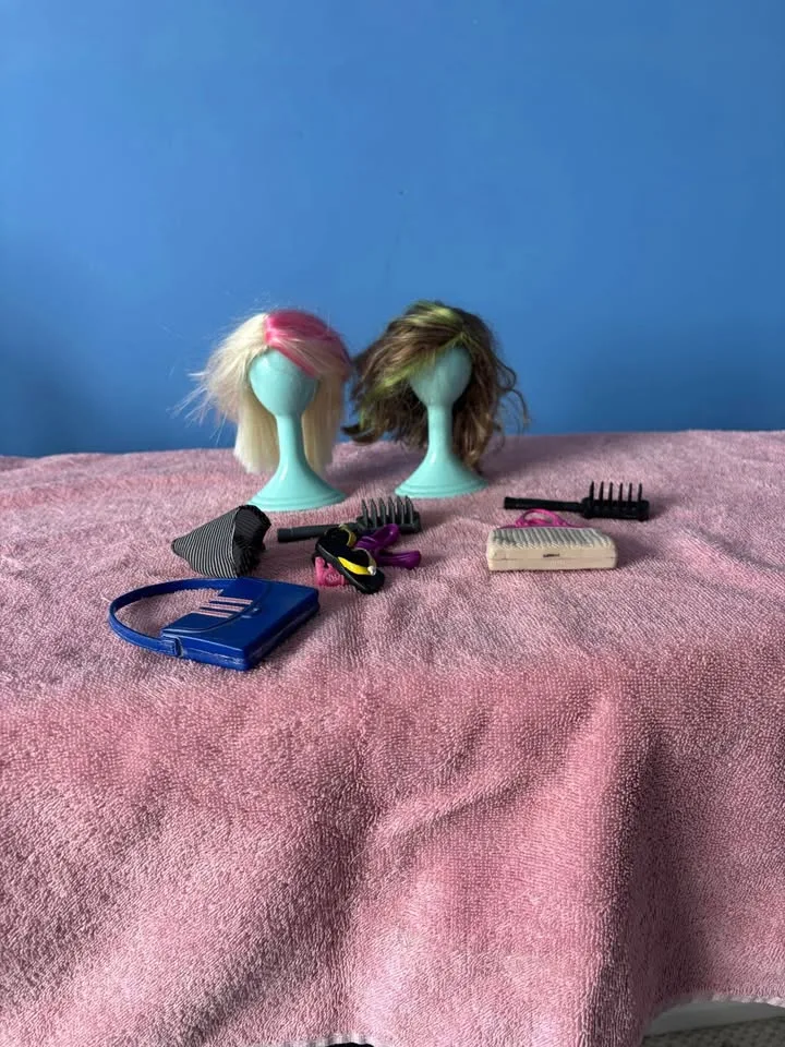 LIV Dolls 2009-2012 image indicator(5)