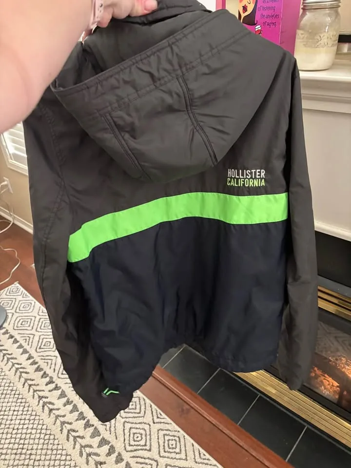 Hollister Spring/Fall Jacket image indicator(2)