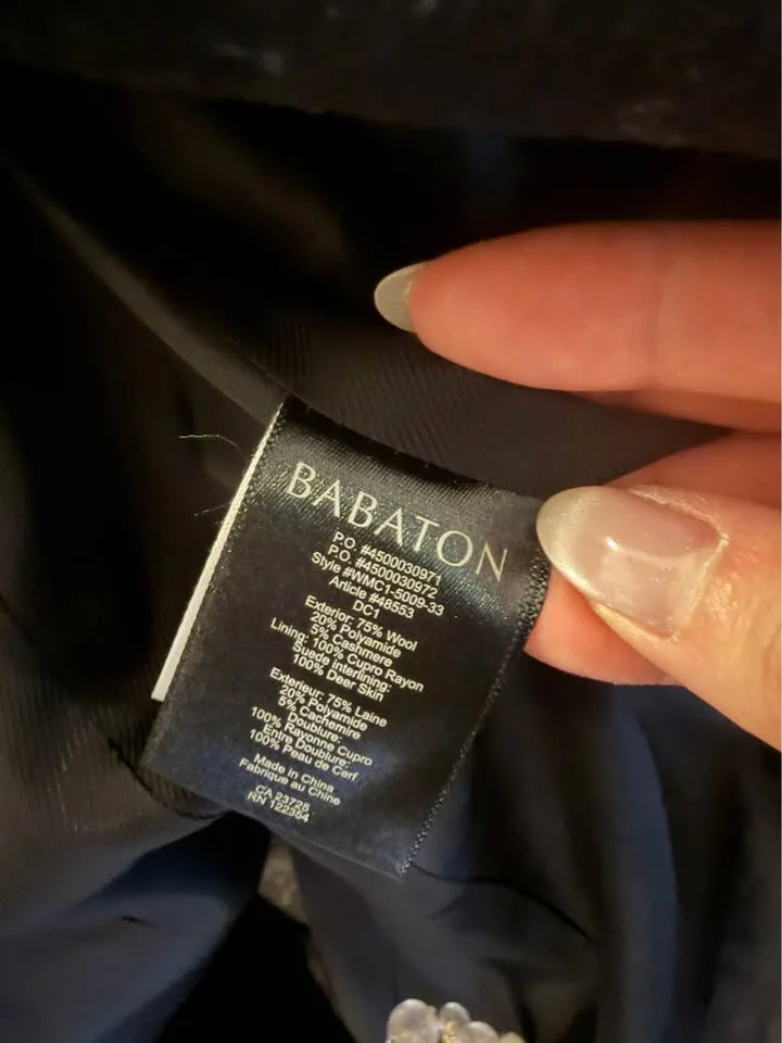 Aritzia Babaton Wool/Cashmere Coat XS image indicator(3)