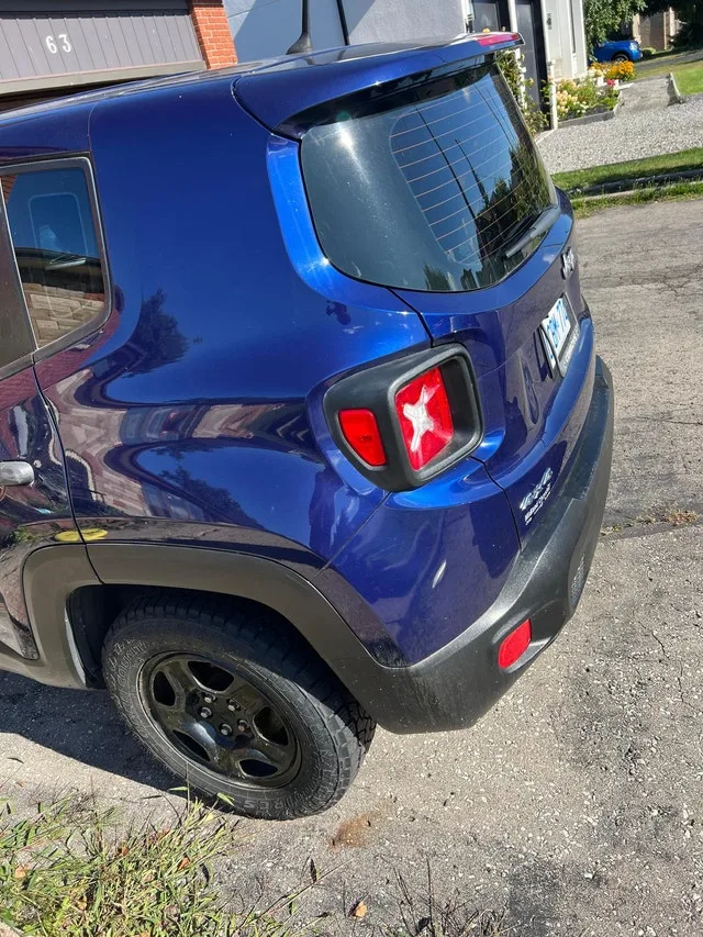 2016 Jeep Renegade image indicator(6)