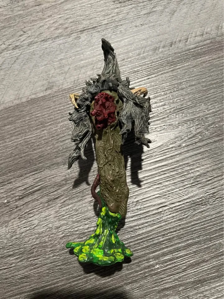 Vintage Spawn Figure! image indicator(2)