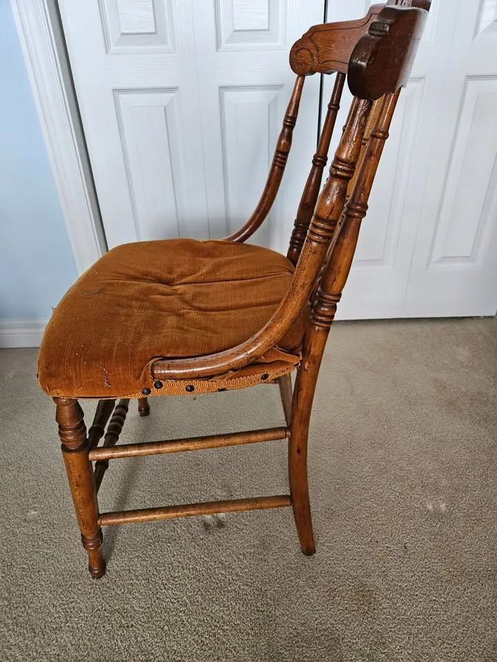 Antique Solid Wood Side Chair image indicator(2)