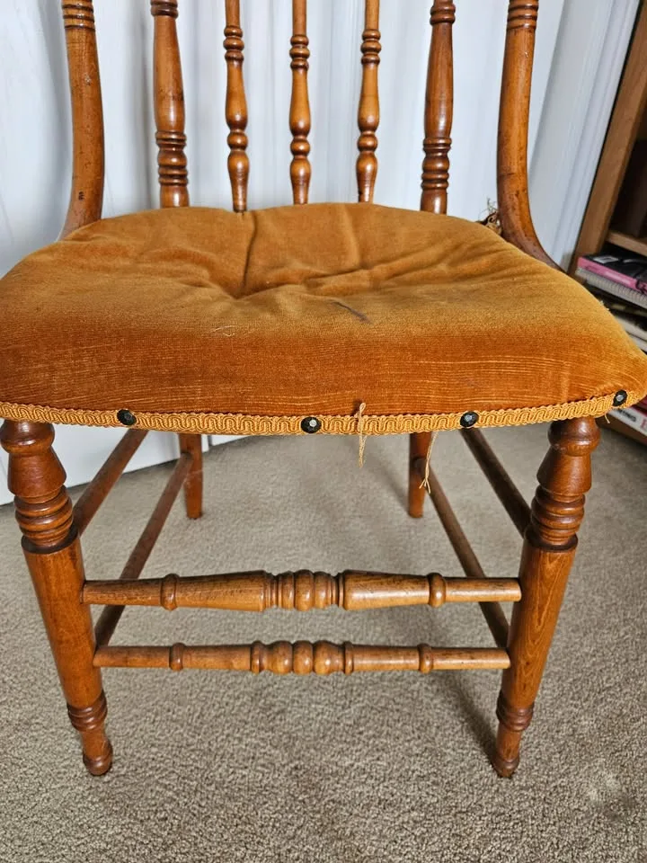 Antique Solid Wood Side Chair image indicator(6)