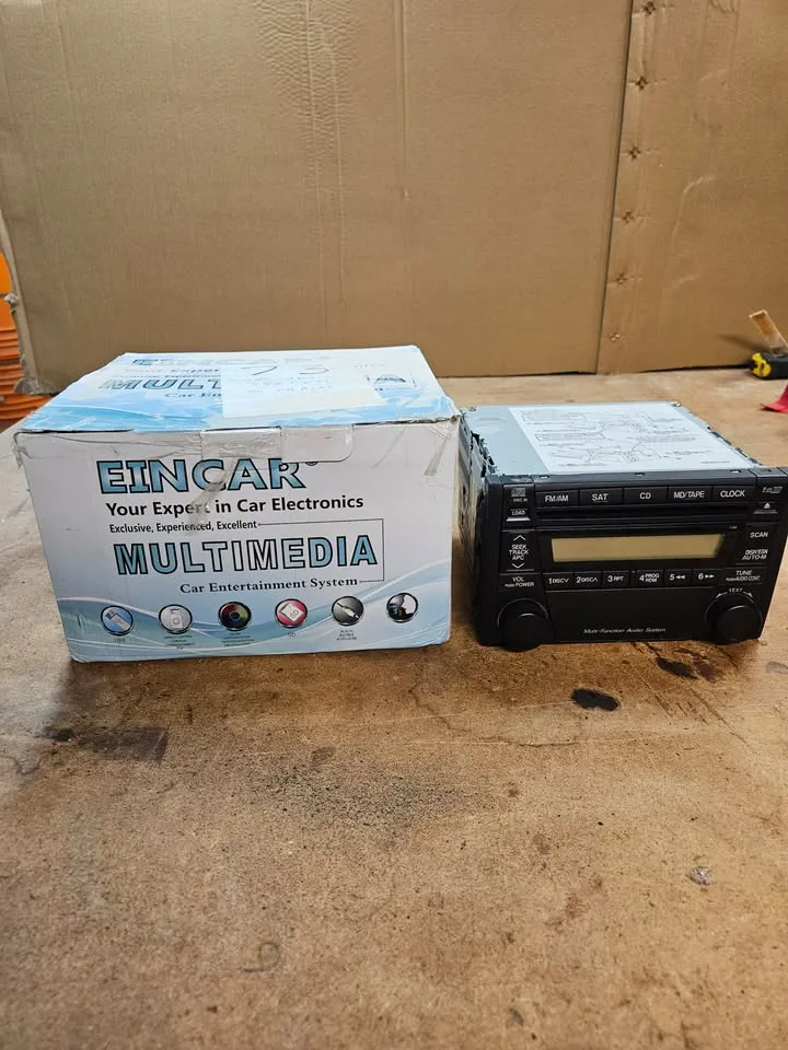 Eincar Multimedia Car Entertainment System - YGFM031253 image indicator(8)