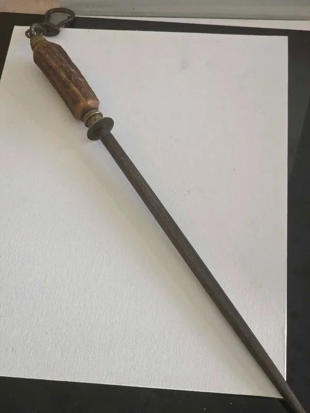 Wilson Sheffied England Vintage Knife Steel image indicator(3)