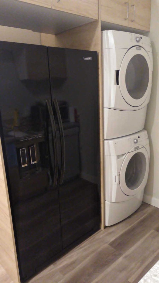 2 Bedroom Legal Basement - new and with storage space. - photo 5