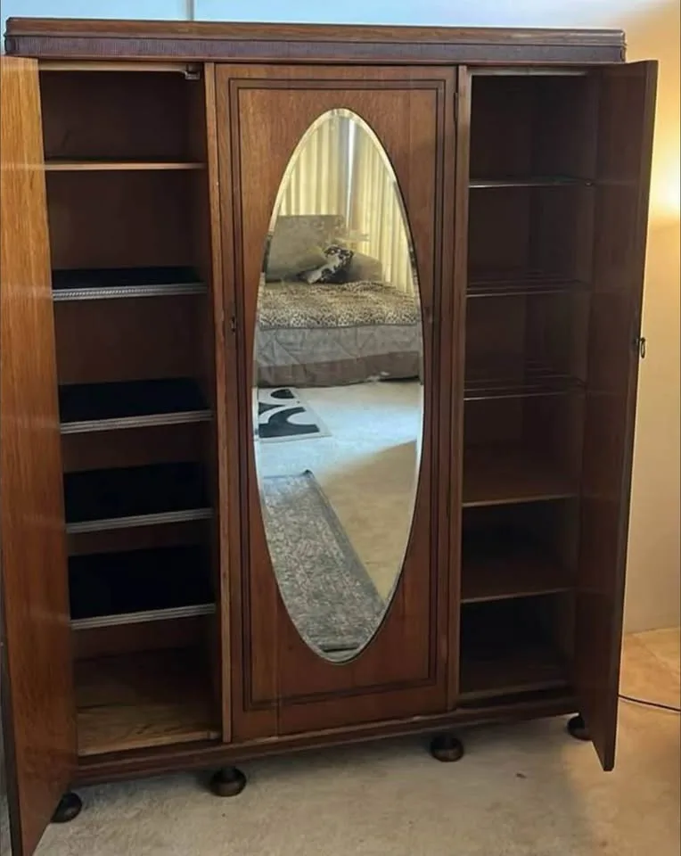 Oak Vintage Wardrobe image indicator(3)