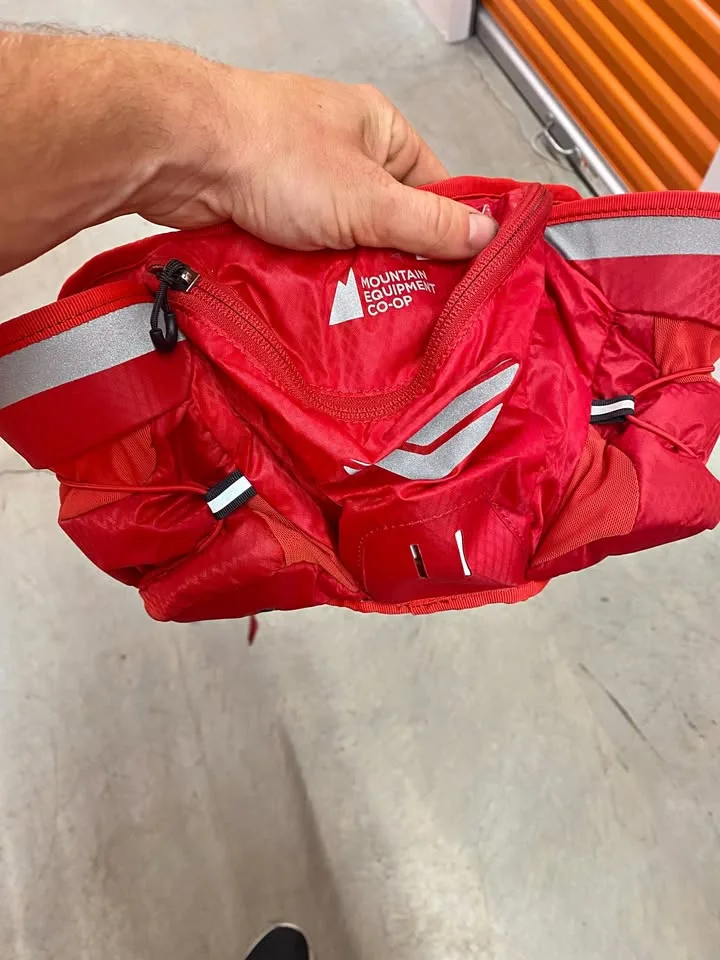 Running/biking/hiking waist (water) bag