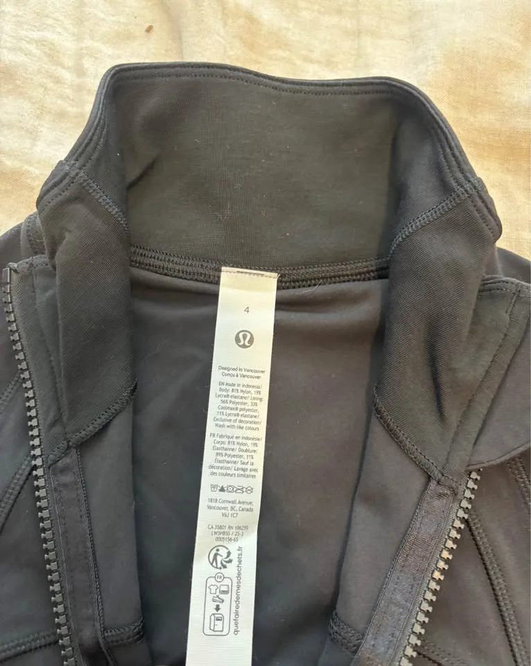 AUTHENTIC black Lululemon set image indicator(5)