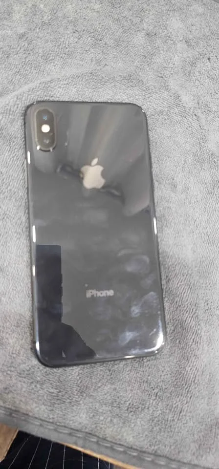 Iphone x 64gb unlocked image indicator(6)