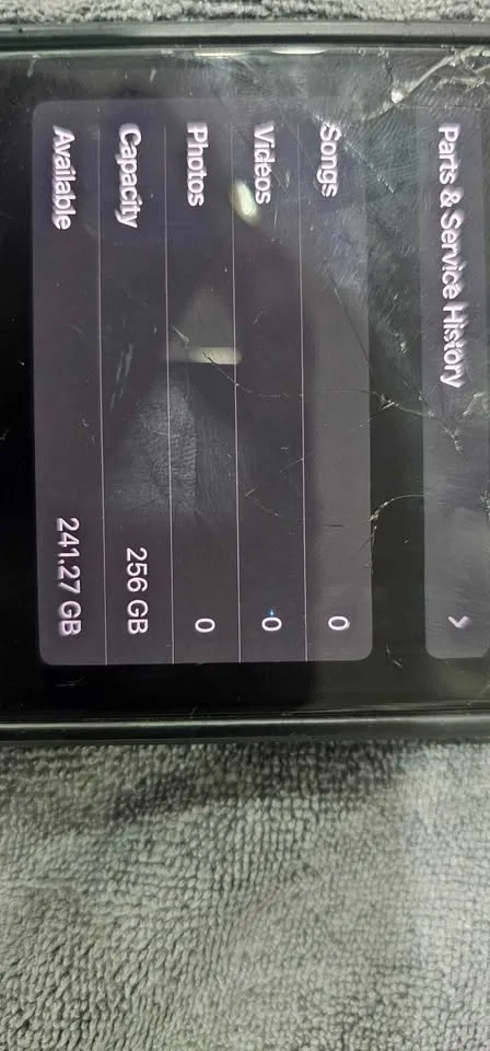 Iphone 11 pro max works but need repair image indicator(4)