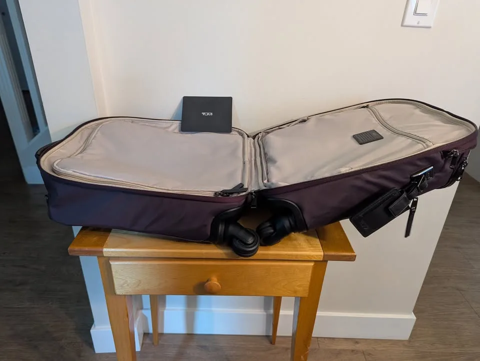 TUMI Compact Carry-On, Underseater Bag image indicator(8)