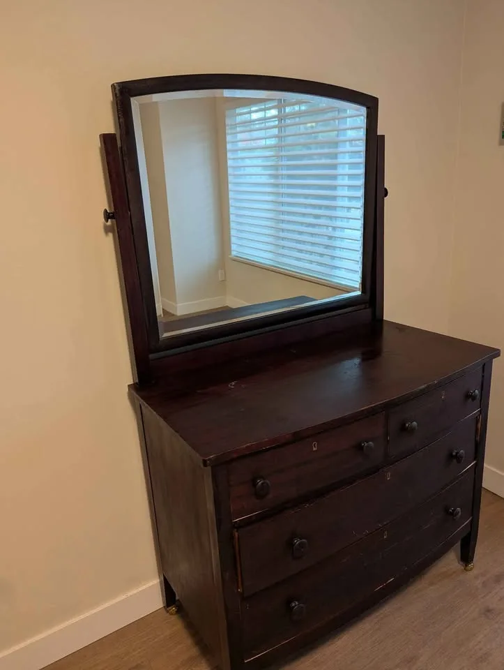 Antique Dresser made by The Hespeler Furniture Company Ontario image indicator(2)