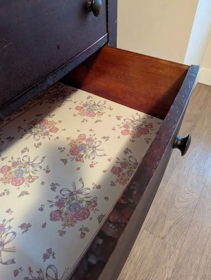 Antique Dresser made by The Hespeler Furniture Company Ontario image indicator(3)