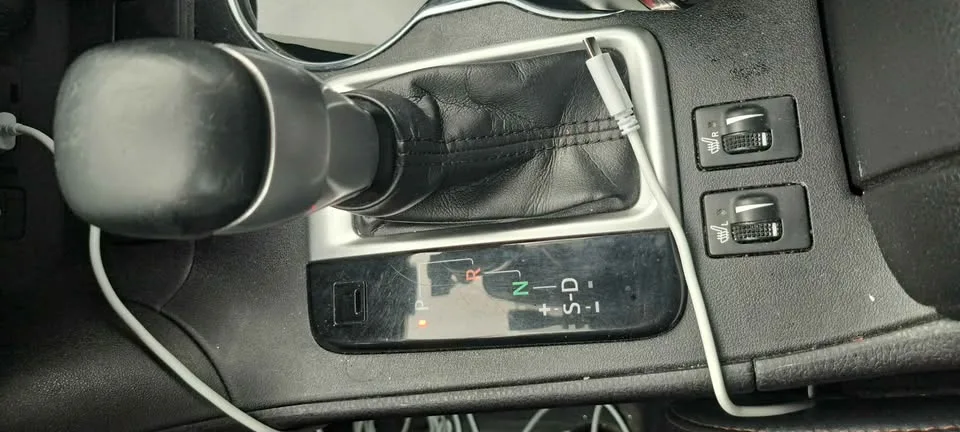 2019 Toyota Highlander Hybrid image indicator(6)