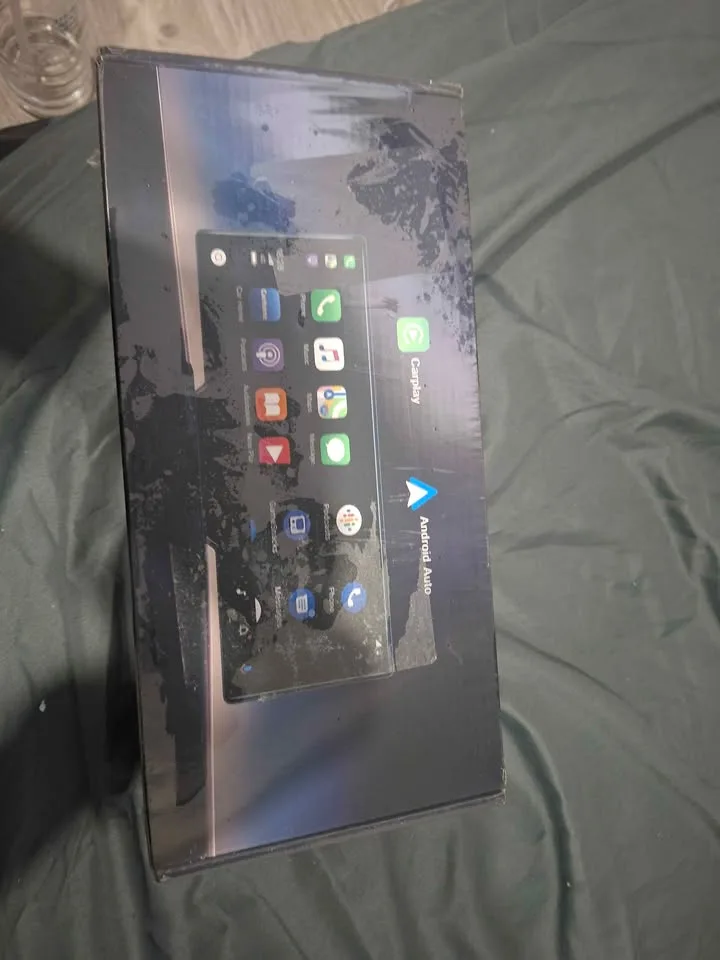 Wireless CarPlay Screen, 10.26” with 4K Dash Cam & Backup Camera image indicator(2)