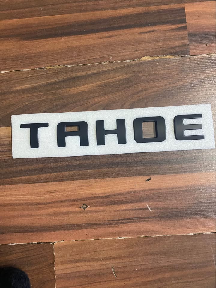 1Pc Rear Trunk Emblems Letter Badge Tahoe 2007-2016 - photo 3