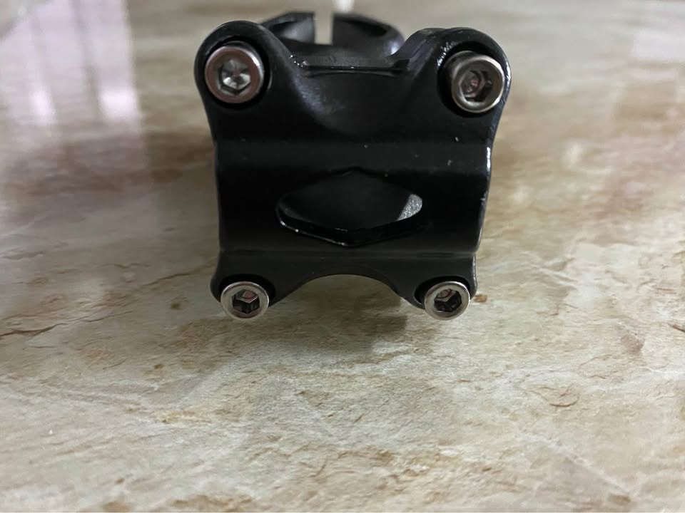 Handlebar Clamp for Kids Bike and Scooter - photo 4