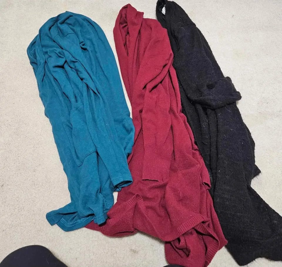 Small women clothes lots image indicator(4)