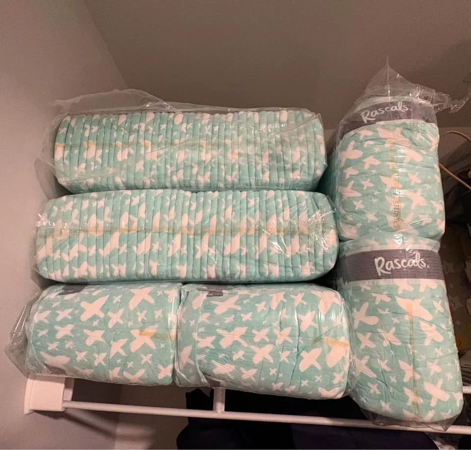 Rascals Premium Baby Diapers Size 2, 304 Count image indicator(4)