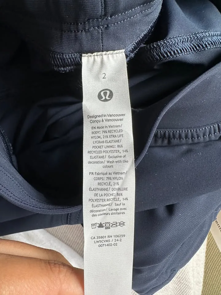 NWT adpated state jogger size 2 lululemon image indicator(7)
